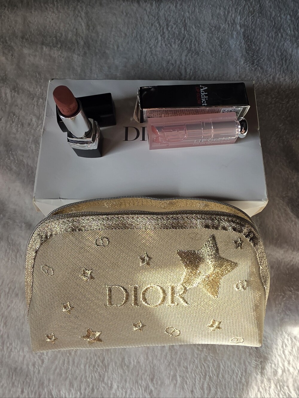 Dior Gold Star Makeup Pouch with Rouge Dior 300 And Dipr Addict Lip Glow 004